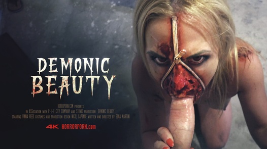 Horrorporn / Demonic Beauty / Horror Porn 1