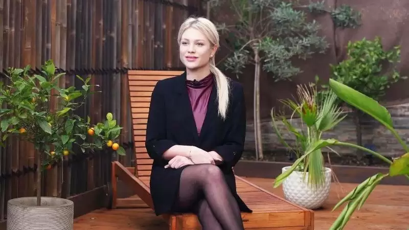 New  JacquieEtMichelTV  Anastasia , 25 YearsOld Experiences Several Things In One (06-06-2025) Hardcore  Threesome  BBC  Blonde  Reality  French  ILUVY  lulustream.com  bigwarp.io