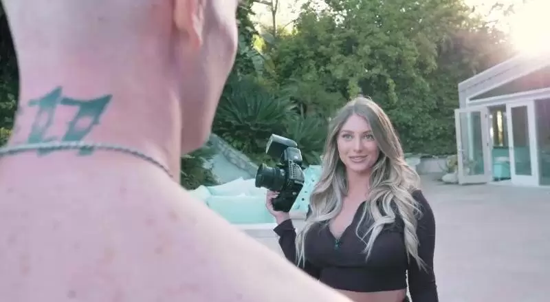 New  Kayley Gunner Huge Oiled Booty Smashed Hard And RAW (2025) Hardcore  Milf  Bigtits  Roleplay  Onlyfans  ILUVY  lulustream.com  strmup.to