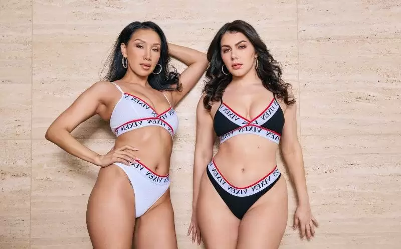 New  Vixen Valentina Nappi  Vicki Chase Insatiable Besties Share Young Studs Cock (16-05-2025) Hardcore  Artporn  Threesome  Milf  Bigtits  ILUVY  lulustream.com  bigwarp.io