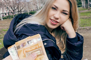 Public Pickups / Mofos - Selvaggia  Blonde Nerd Loves Public Fucking / 24.2.2018