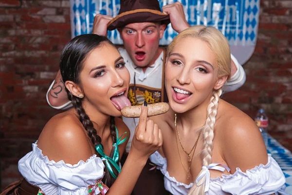 Sneaky Sex / Realitykings - Abella Danger, Gianna Dior Oktoberfest Brats / 28.9.2019